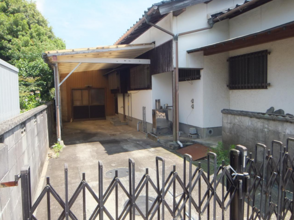 山陽小野田市日の出、中古一戸建ての外観画像です