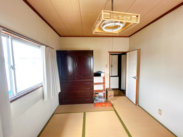 山陽小野田市南竜王町、中古一戸建ての内装画像です