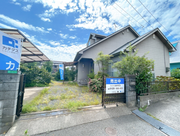山陽小野田市南竜王町、中古一戸建ての外観画像です