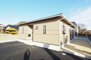 宇部市大字際波、新築一戸建ての外観画像です
