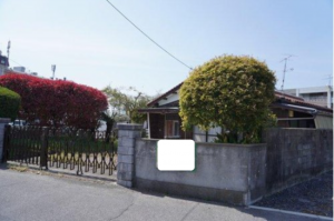 宇部市開、土地の前面道路を含む現地写真画像です