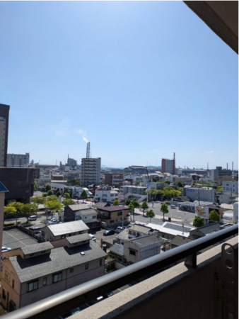 宇部市松島町、マンションの周辺の街並み画像です