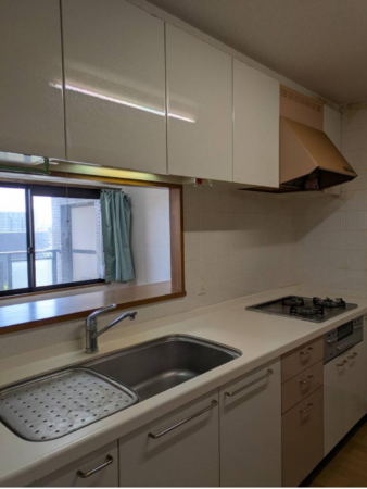 宇部市松島町、マンションのキッチン画像です