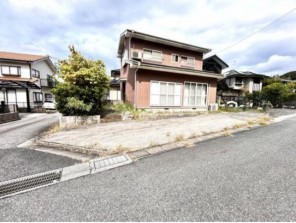 宇部市大字船木、中古一戸建ての外観画像です
