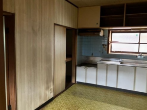 山陽小野田市大字郡、中古一戸建てのキッチン画像です
