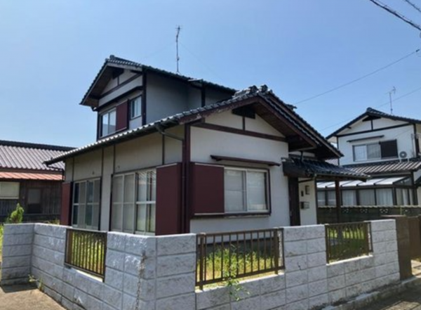 宇部市西宇部南、中古一戸建ての外観画像です