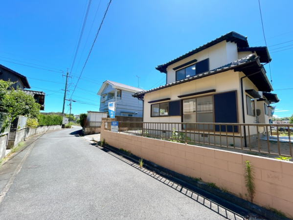 山陽小野田市柿の木坂、中古一戸建ての画像です