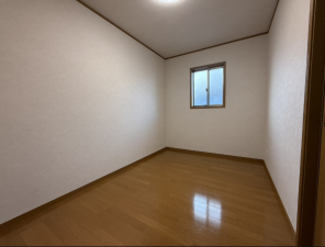 宇部市文京台、中古一戸建ての内装画像です