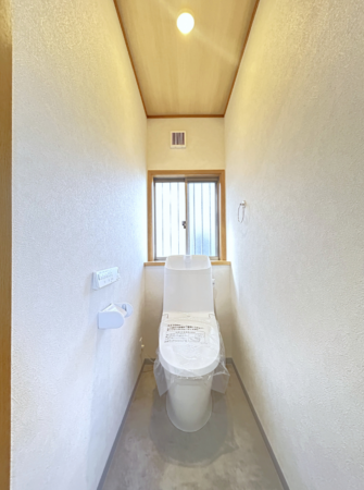 宇部市文京台、中古一戸建てのトイレ画像です