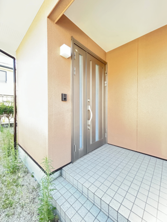 宇部市文京台、中古一戸建ての外観画像です