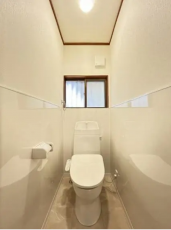 宇部市末広町、中古一戸建てのトイレ画像です