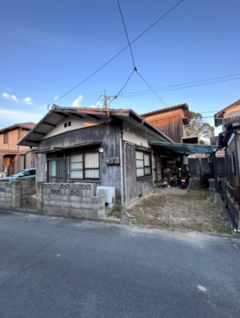 宇部市東平原、中古一戸建ての外観画像です