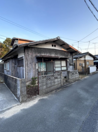 宇部市東平原、中古一戸建ての外観画像です