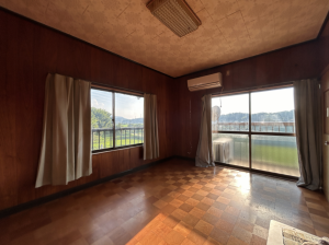 宇部市大字車地、中古一戸建ての内装画像です