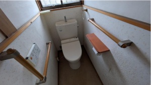宇部市大字妻崎開作、中古一戸建てのトイレ画像です