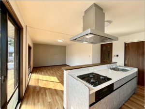 宇部市大字西岐波、中古一戸建てのキッチン画像です