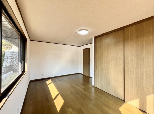 宇部市大字西岐波、中古一戸建ての内装画像です