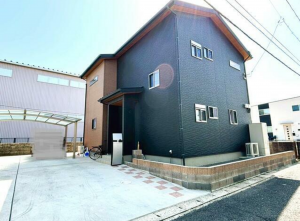 宇部市大字妻崎開作、中古一戸建ての外観画像です