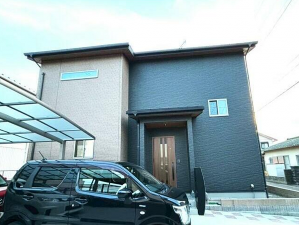 宇部市大字妻崎開作、中古一戸建ての外観画像です