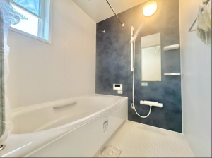 宇部市厚南北、新築一戸建ての風呂画像です