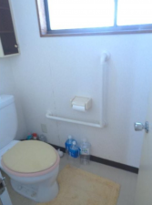 山陽小野田市大字鴨庄、中古一戸建てのトイレ画像です