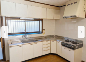 宇部市山門、中古一戸建てのキッチン画像です