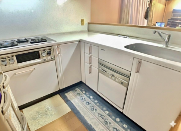 宇部市大字西岐波、中古一戸建てのキッチン画像です