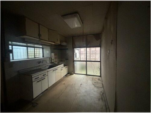 宇部市大字妻崎開作、中古一戸建ての画像です