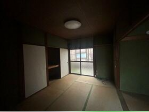 宇部市大字妻崎開作、中古一戸建ての画像です