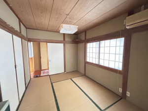 宇部市大字西岐波、中古一戸建ての内装画像です