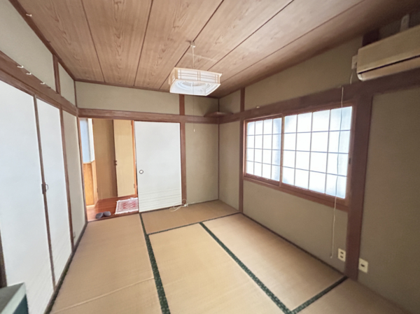 宇部市大字西岐波、中古一戸建ての内装画像です