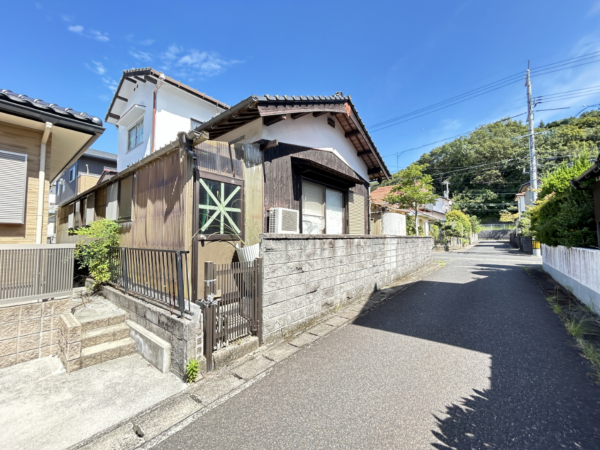 宇部市大字西岐波、中古一戸建ての外観画像です