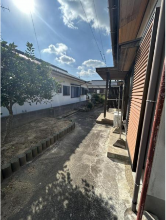 宇部市厚南中央、中古一戸建ての外観画像です