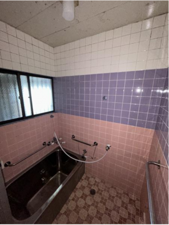 宇部市厚南中央、中古一戸建ての風呂画像です