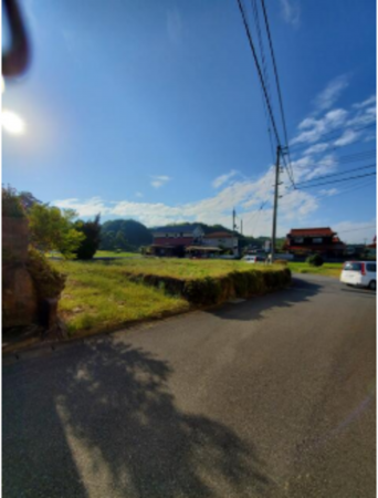 宇部市大字東万倉、土地の前面道路を含む現地写真画像です