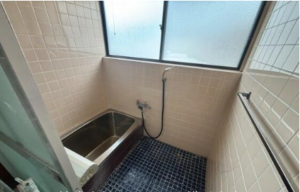 宇部市大字西岐波、中古一戸建ての風呂画像です