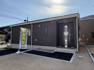 山陽小野田市赤崎、新築一戸建ての外観画像です