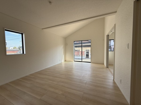 山陽小野田市赤崎、新築一戸建ての内装画像です