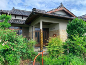 山陽小野田市大字郡、中古一戸建ての外観画像です