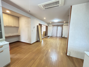 宇部市大字西岐波、中古一戸建ての内装画像です