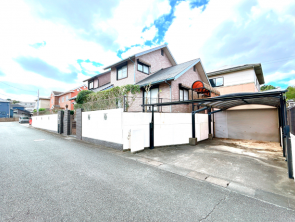 宇部市大字西岐波、中古一戸建ての外観画像です