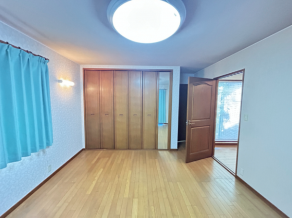 宇部市大字西岐波、中古一戸建ての内装画像です