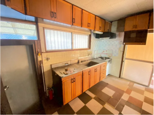 宇部市大字川上、中古一戸建てのキッチン画像です