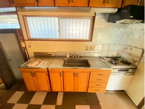 宇部市大字川上、中古一戸建てのキッチン画像です