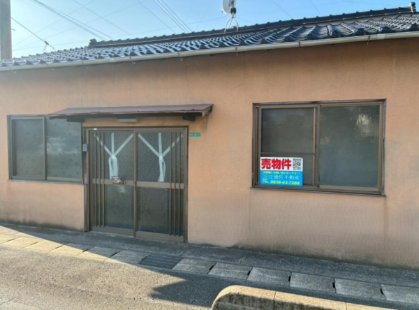 山陽小野田市南竜王町、土地の外観画像です