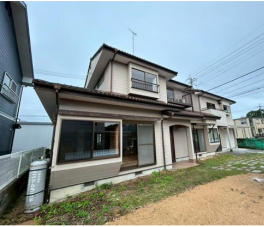 山陽小野田市大字有帆、中古一戸建ての外観画像です