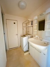 宇部市文京町、マンションの洗面画像です