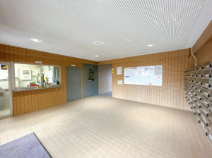 宇部市文京町、マンションのエントランス画像です