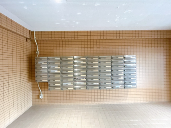 宇部市文京町、マンションのエントランス画像です