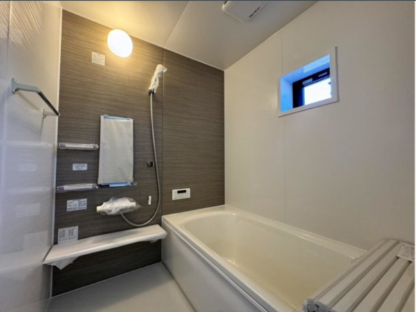 山陽小野田市大字小野田、中古一戸建ての風呂画像です